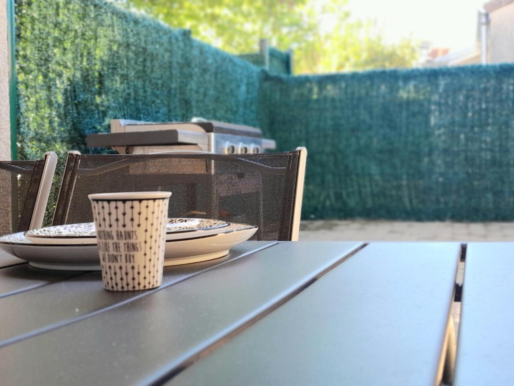 Charmante Villa Patio Avec Terrasse : Proche Plages Et Centre, Ideale Pour 4 Personnes - Fr-1-239-789 Capbreton Buitenkant foto